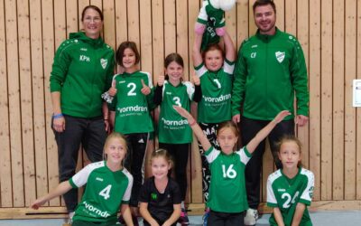 Fröhliche Kürnacher Volleyballmädchen